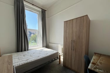 9 bed house, St. Lawrence Road, North Hill, Plymouth, PL46HN - Image 7